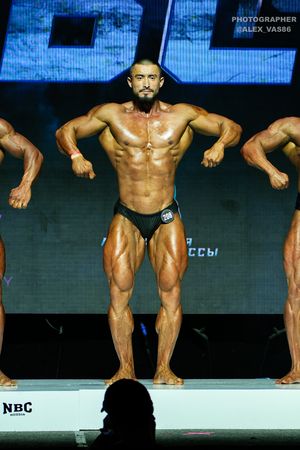 CLASSIC PHYSIQUE +178